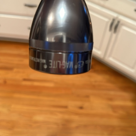 Flashlight - Picture 2 of 5